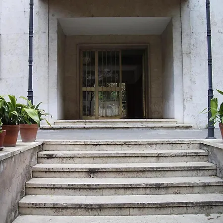 Apartment Night And Day Rome