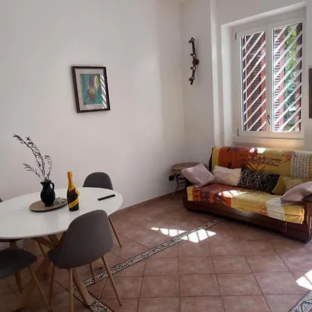 Apartment Night And Day